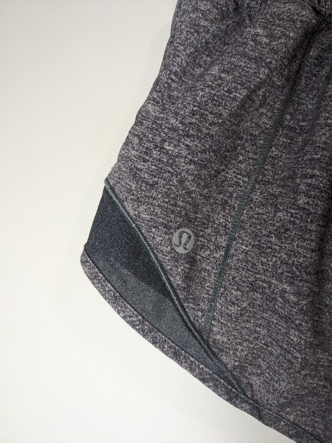 Lululemon Hotty Hot Highrise Grey Lined Shorts - Sz 4