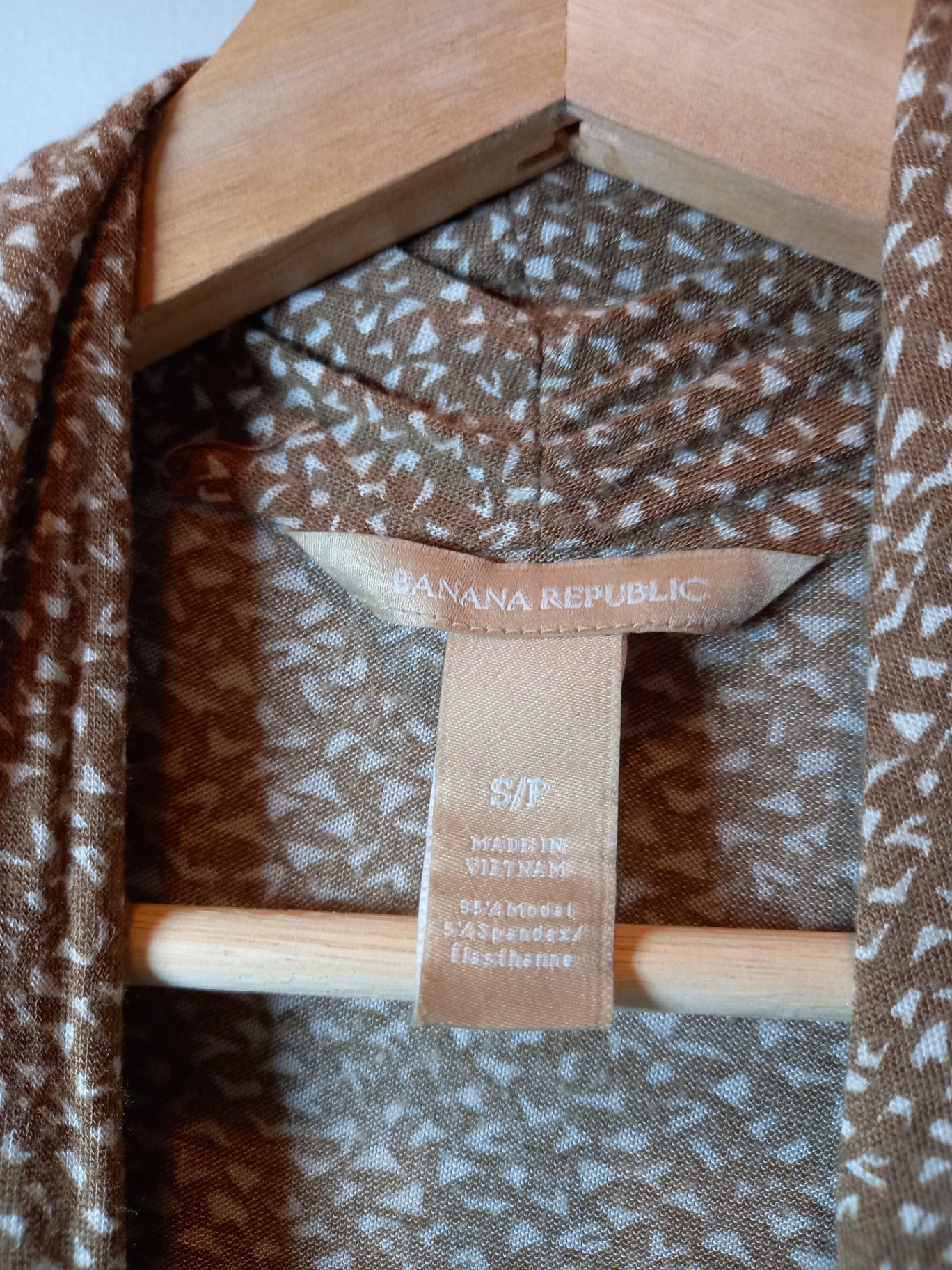 Banana Republic Tan & White Long Sleeve Sz S
