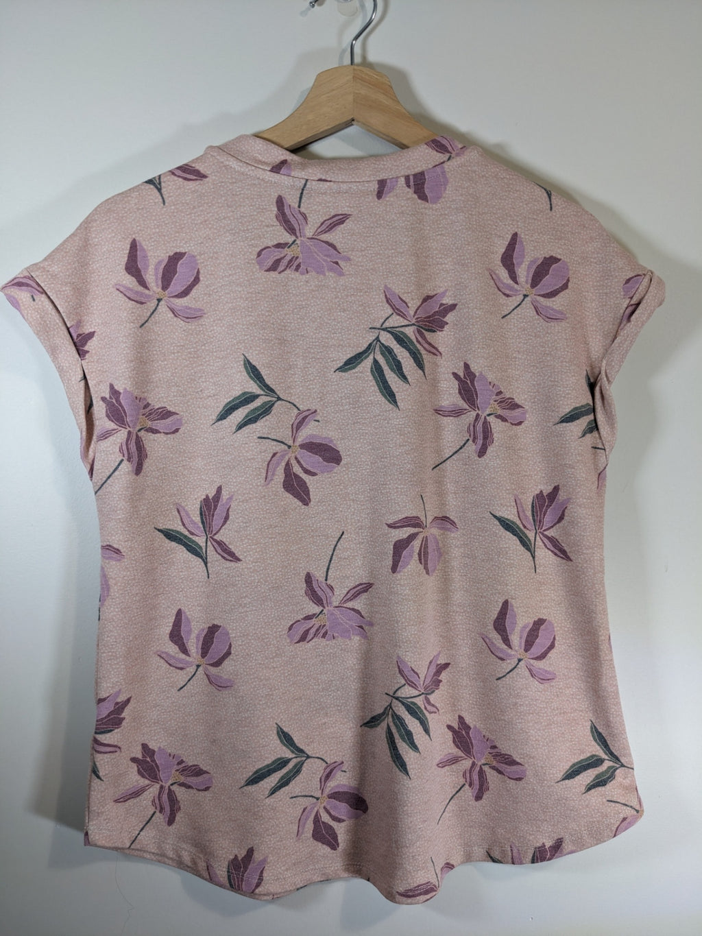 Studio B Pink Floral T-Shirt - Small
