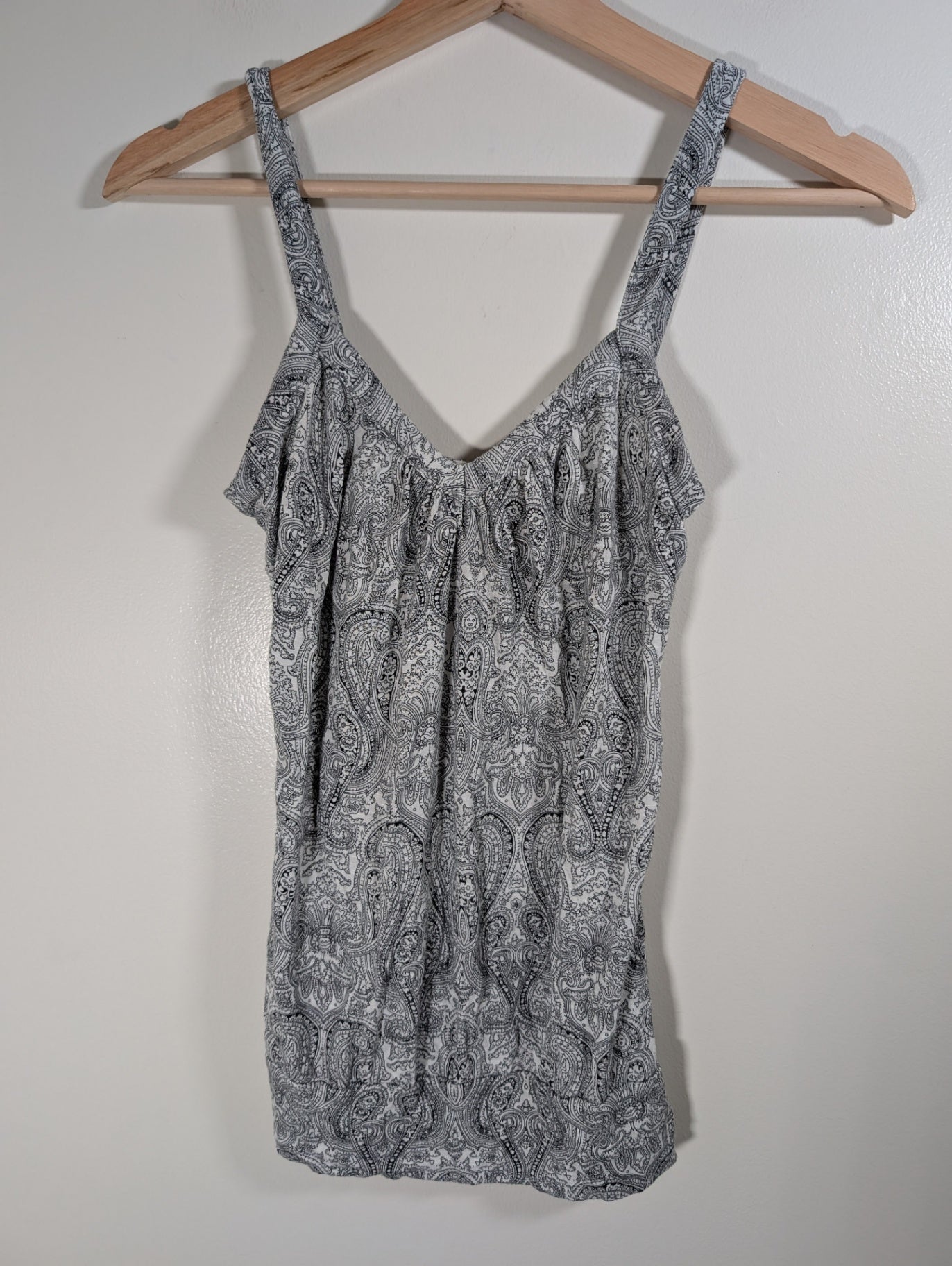 No label paisley grey tank - Small