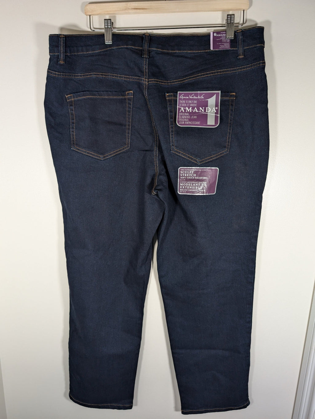 NWT Gloria Vanderbilt Original Slimming Jean - SZ 16W
