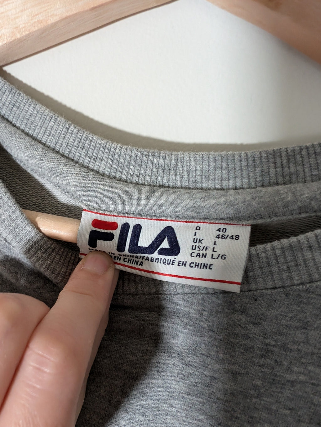 Fila Sweatshirt - Large