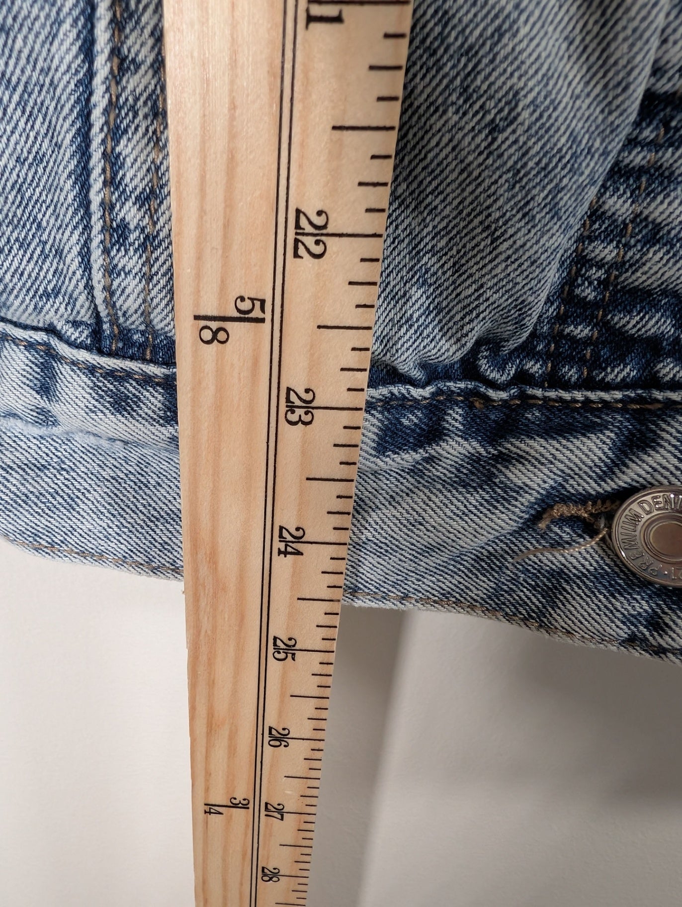 Forever 21 distressed jean Jacket - Medium
