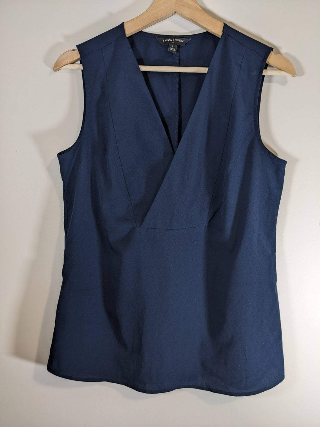 Banana Republic Navy Blouse - Small