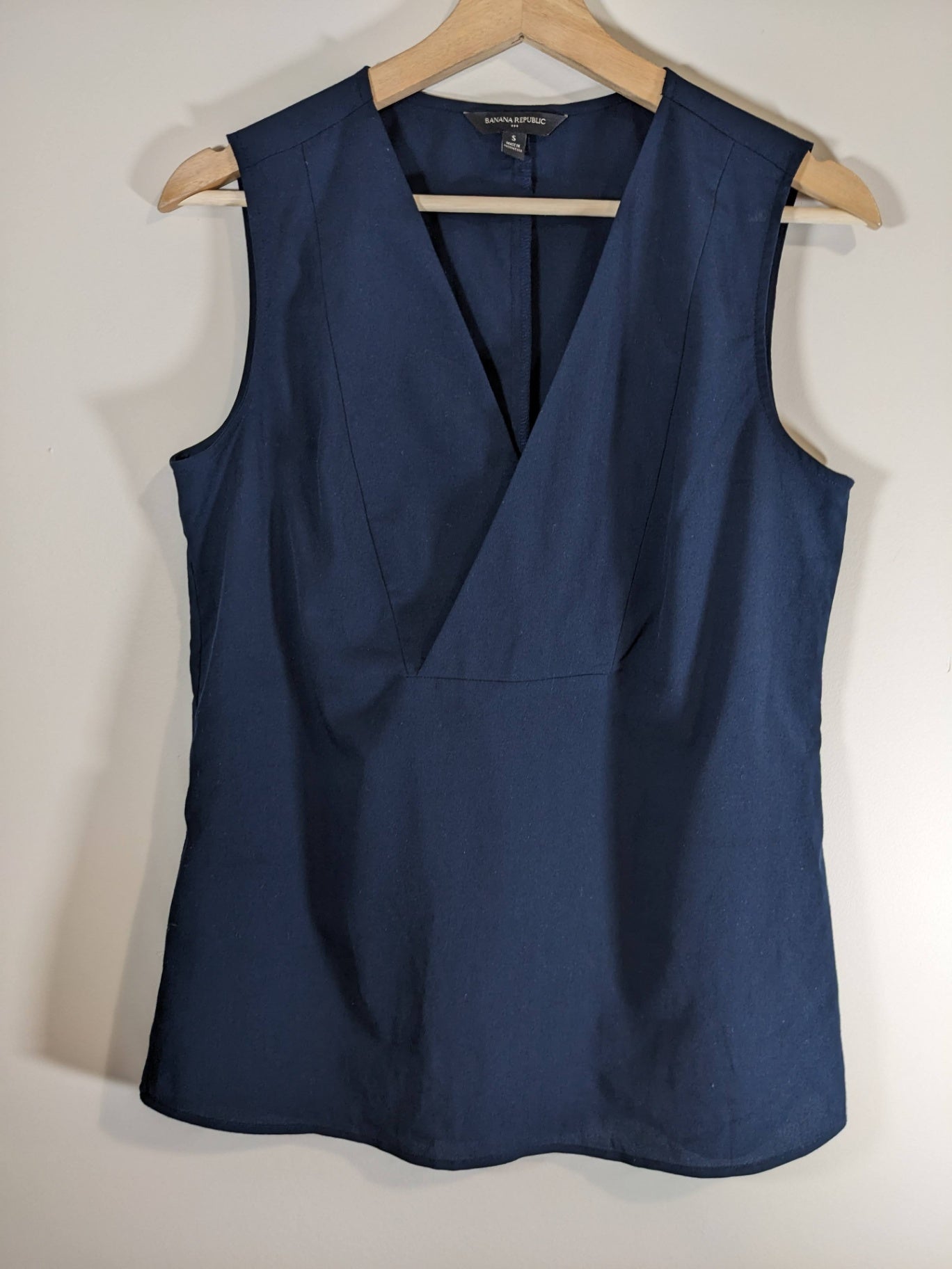 Banana Republic Navy Blouse - Small