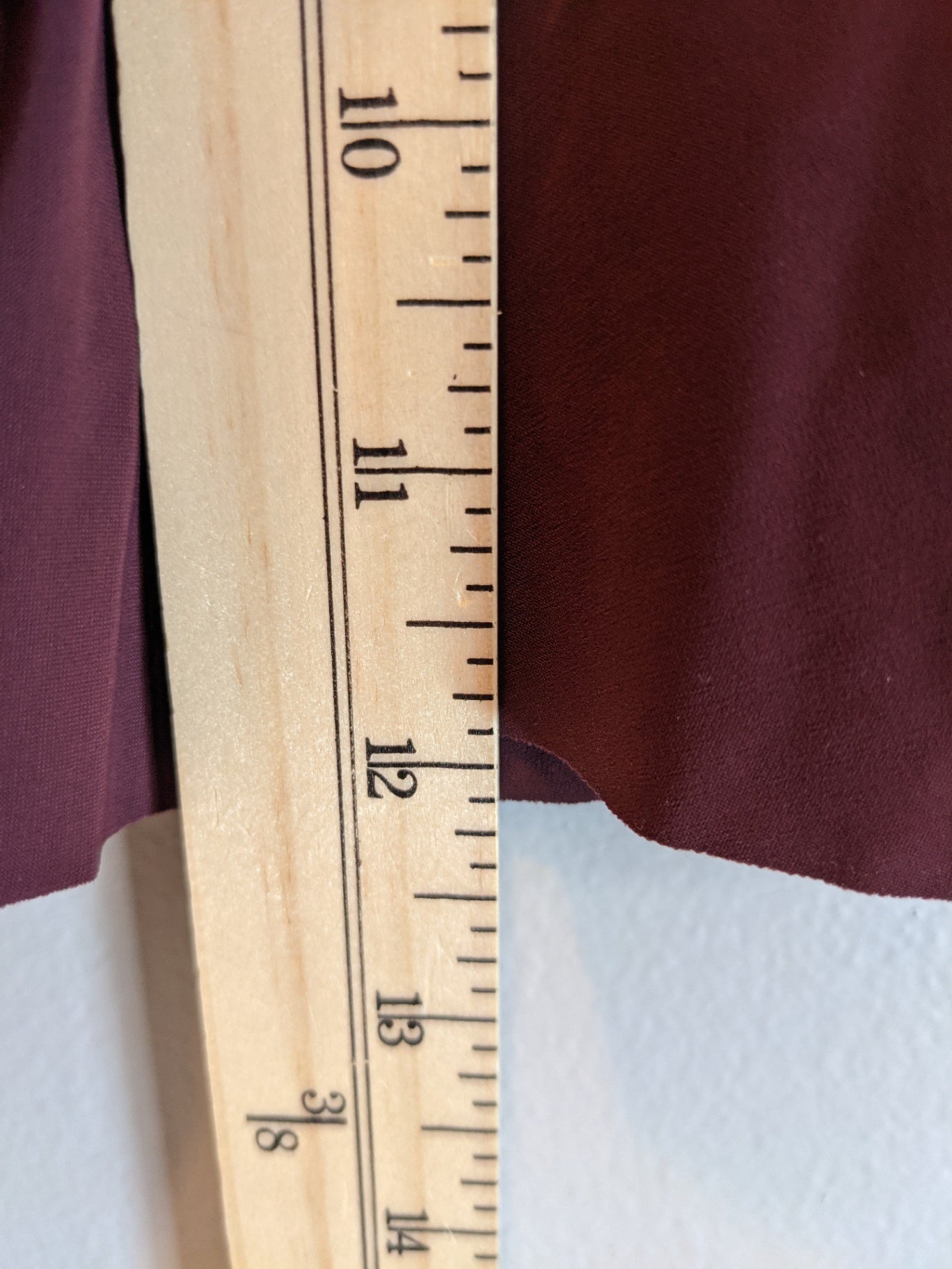 Lululemon Burgundy Skirt - Sz 6