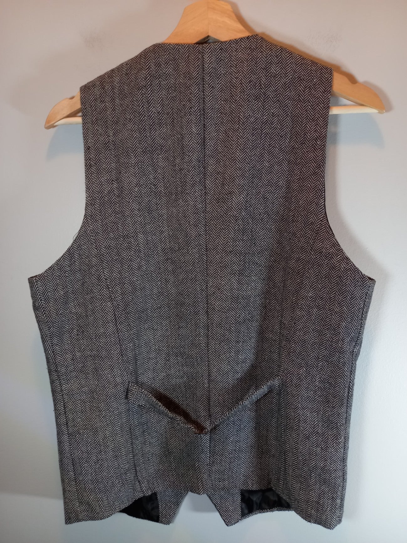 Black & Grey Woven Vest Sz S