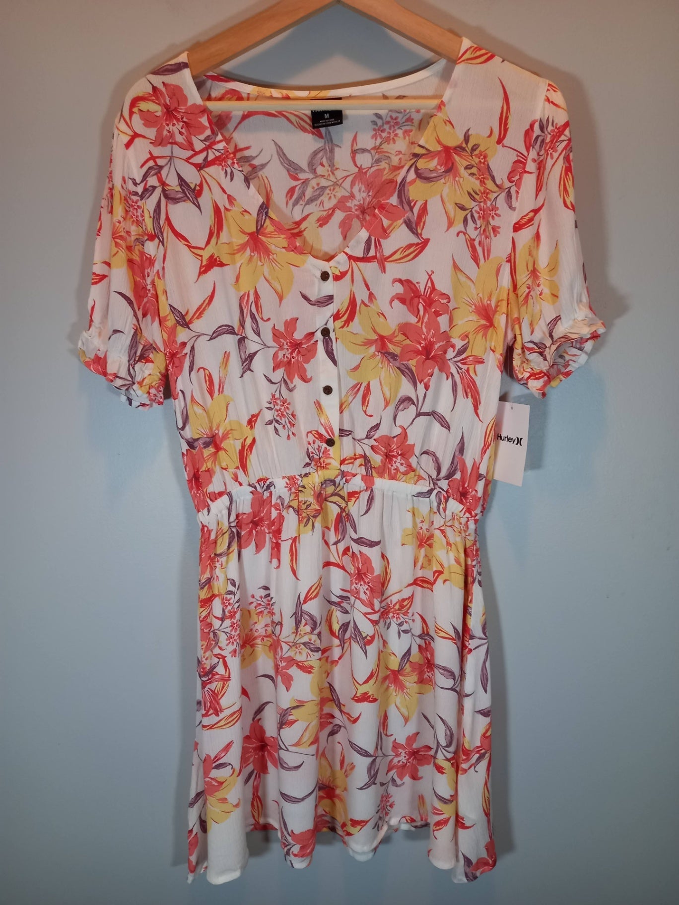 NWT Hurley Floral Dress Sz M