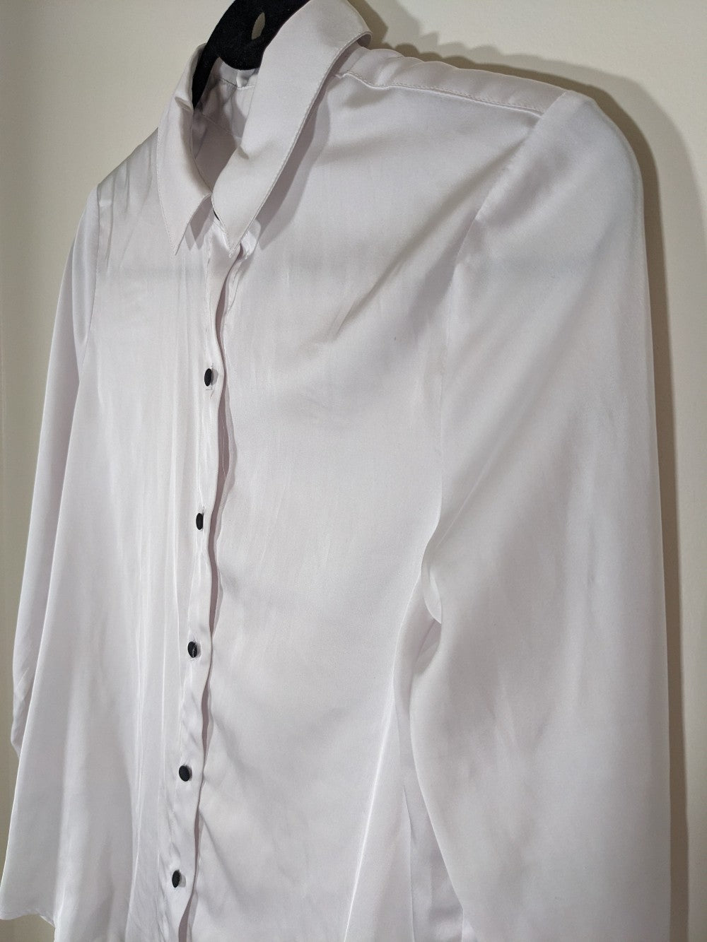 Icone white long-sleeve blouse - Small (Minor Flaw)