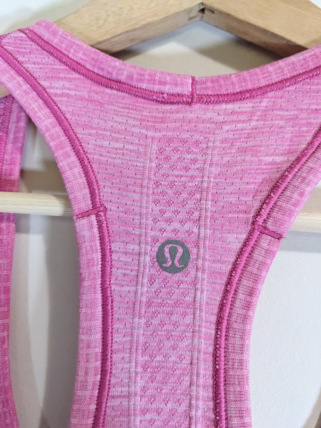 Lululemon Swiftly Pink Tank - Sz 6
