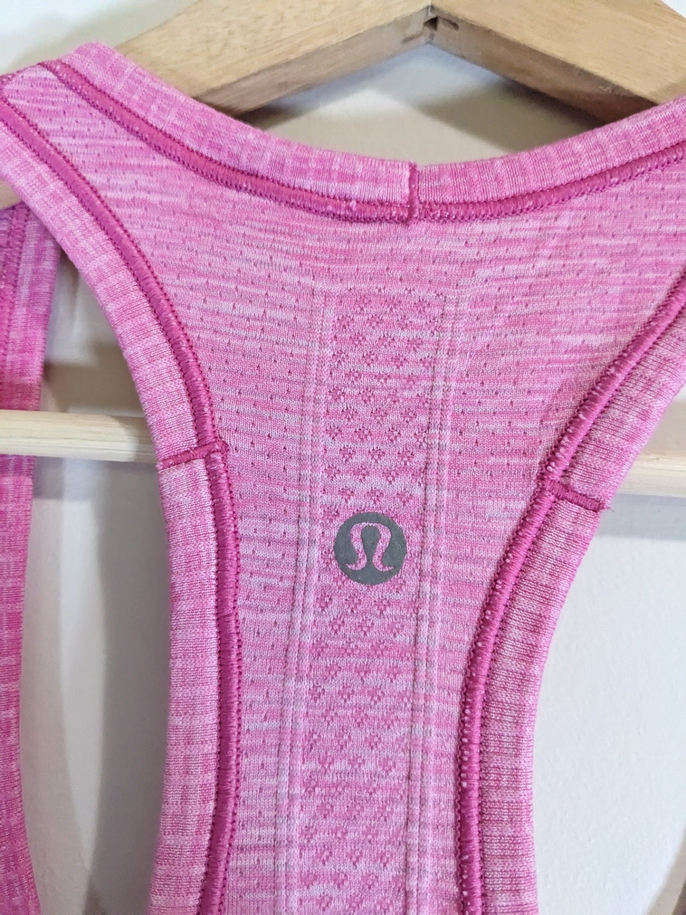 Lululemon Swiftly Pink Tank - Sz 6