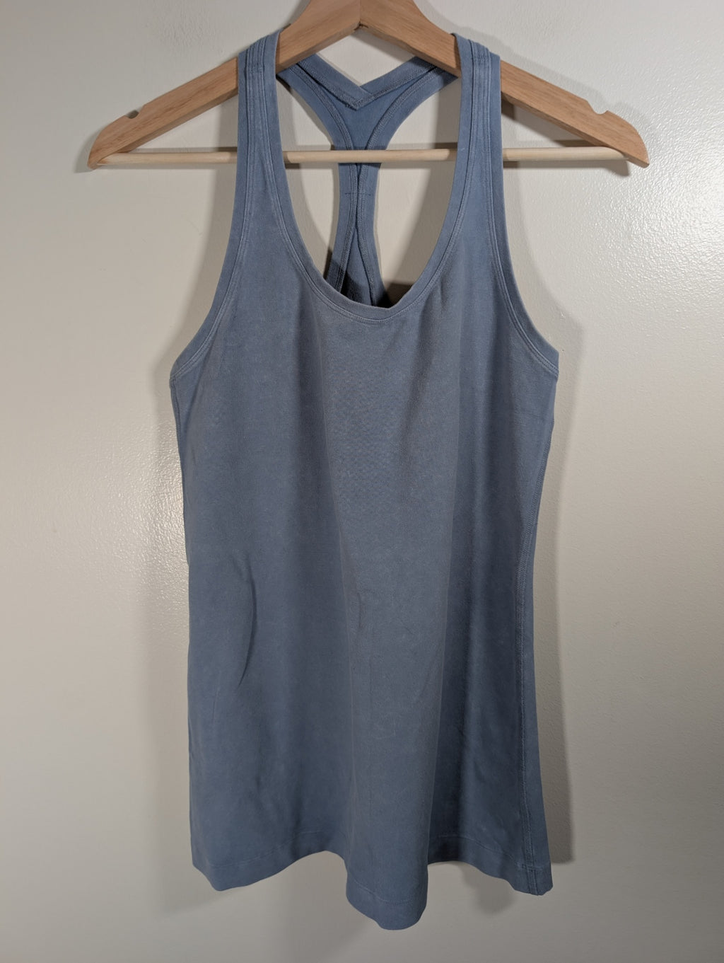 Lululemon racerback tank - appears sz 8