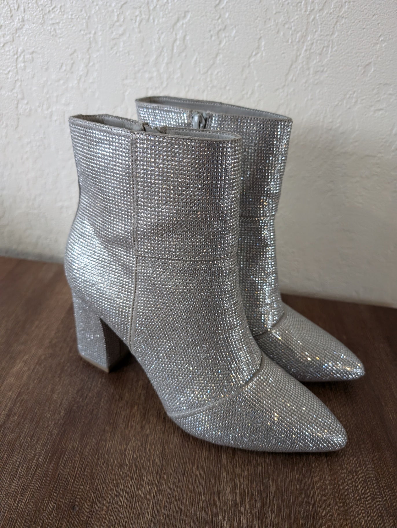 Steve Madden Noticed-R Ankle Boot - SZ 10