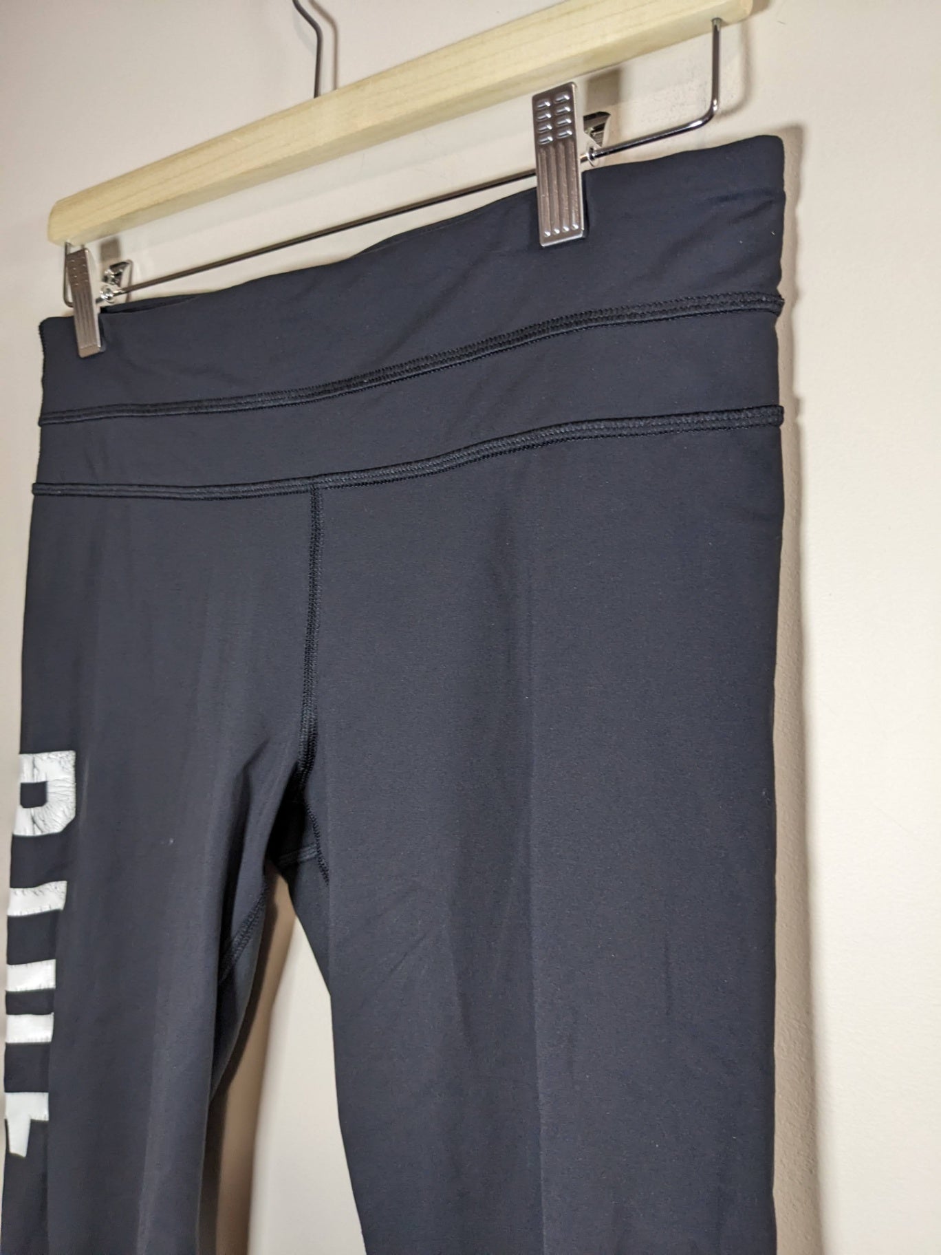 Lululemon RIDE Crop - Sz 8