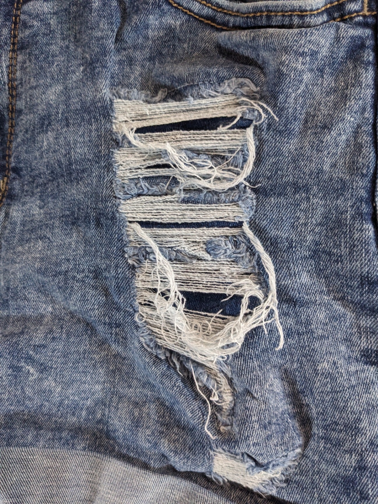 Warehouse One distressed denim shorts - SZ 6