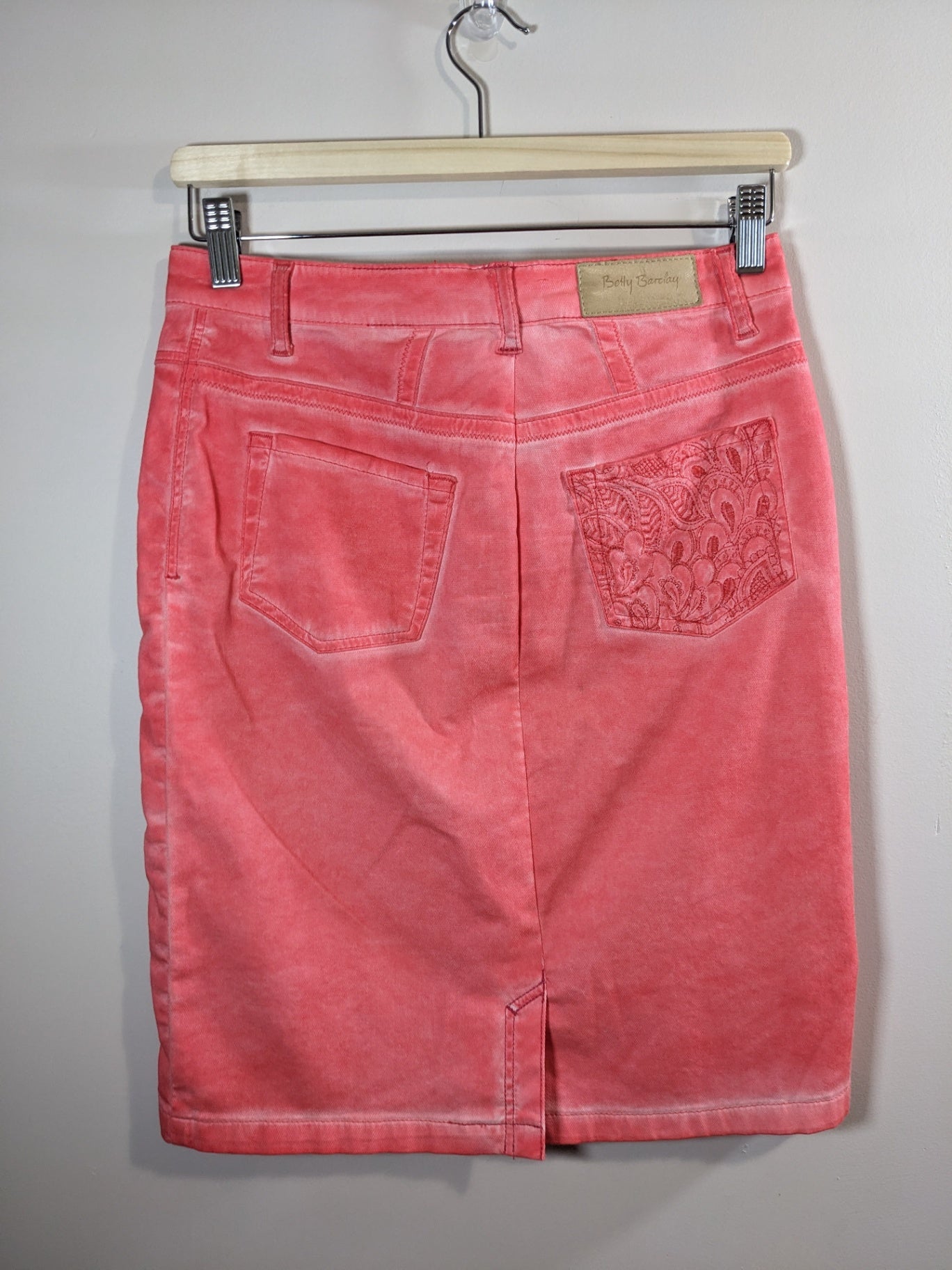 Betty Barclay Pink Denim Skirt - appears small