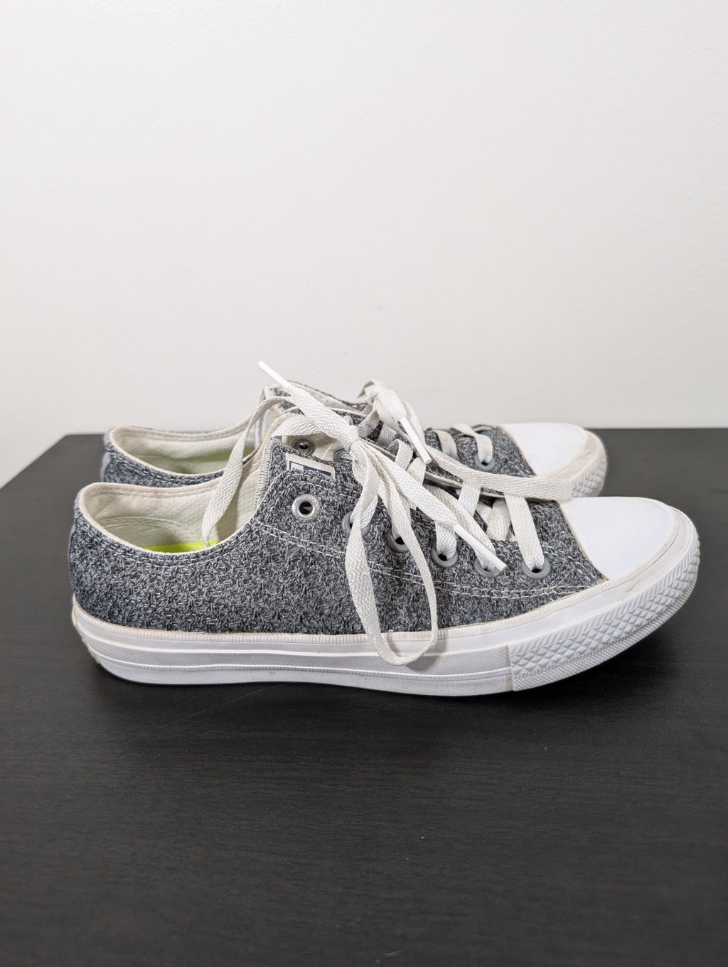 Converse Chuck Taylor's - SZ 8