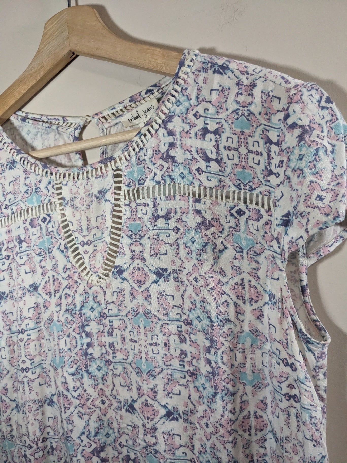 Tribal Jeans T-Shirt - Small
