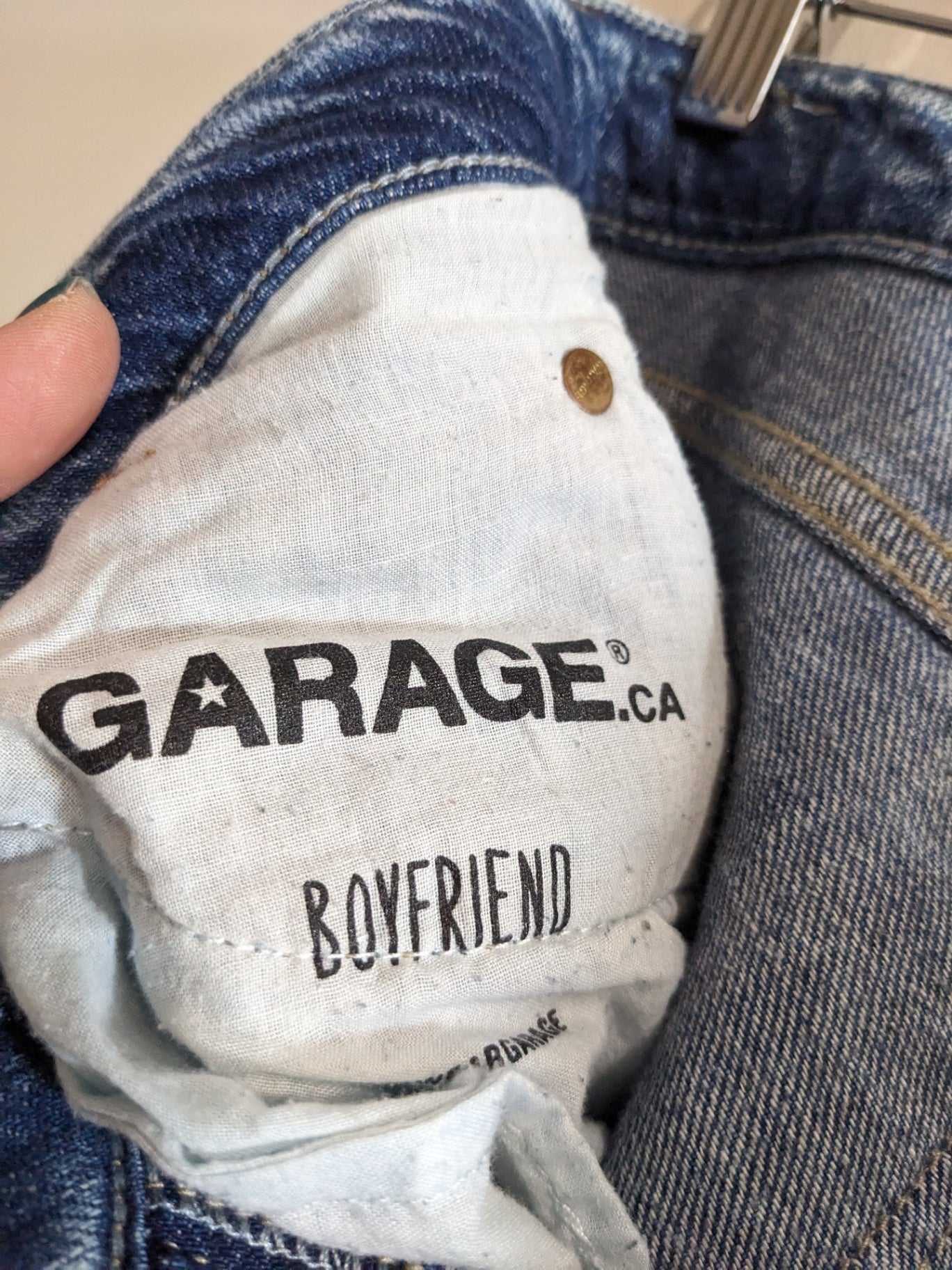 Garage Distressed Boyfriend Distressed Jeans - Sz 7
