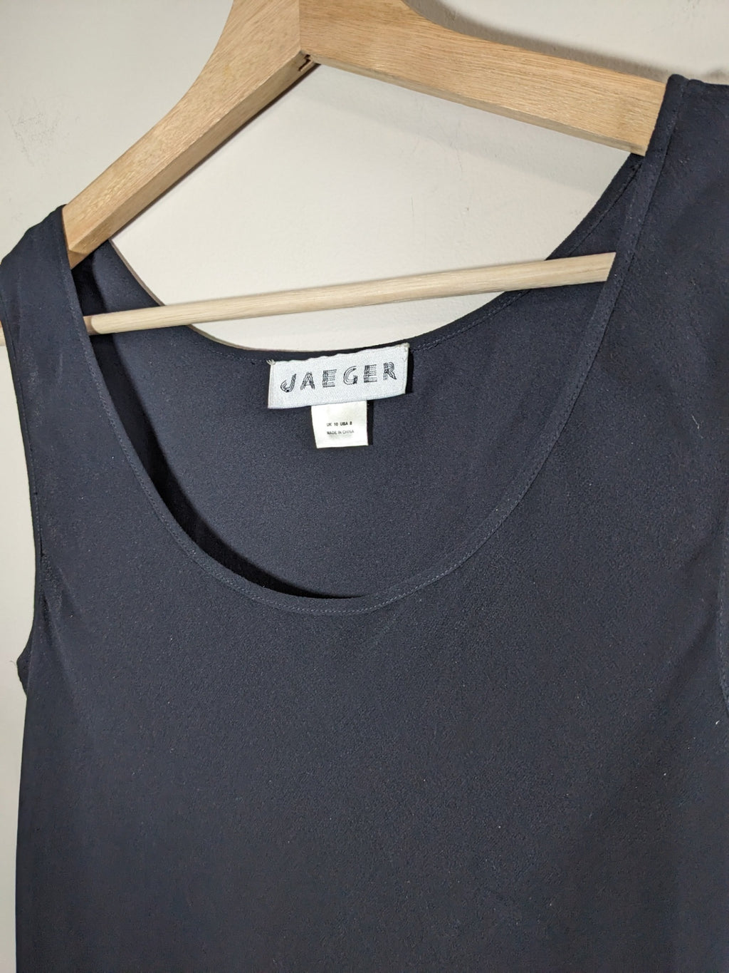 Jaeger Sleeveless Blouse - Sz 8