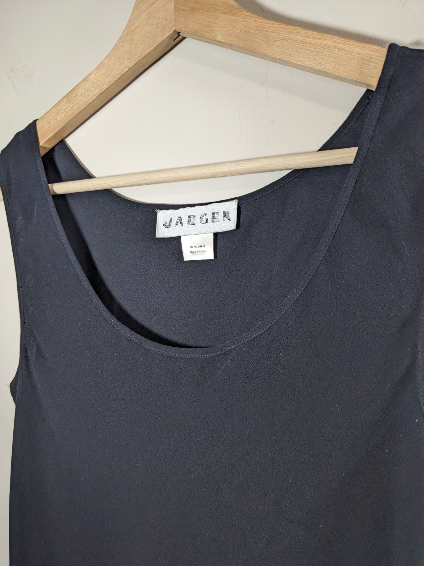 Jaeger Sleeveless Blouse - Sz 8