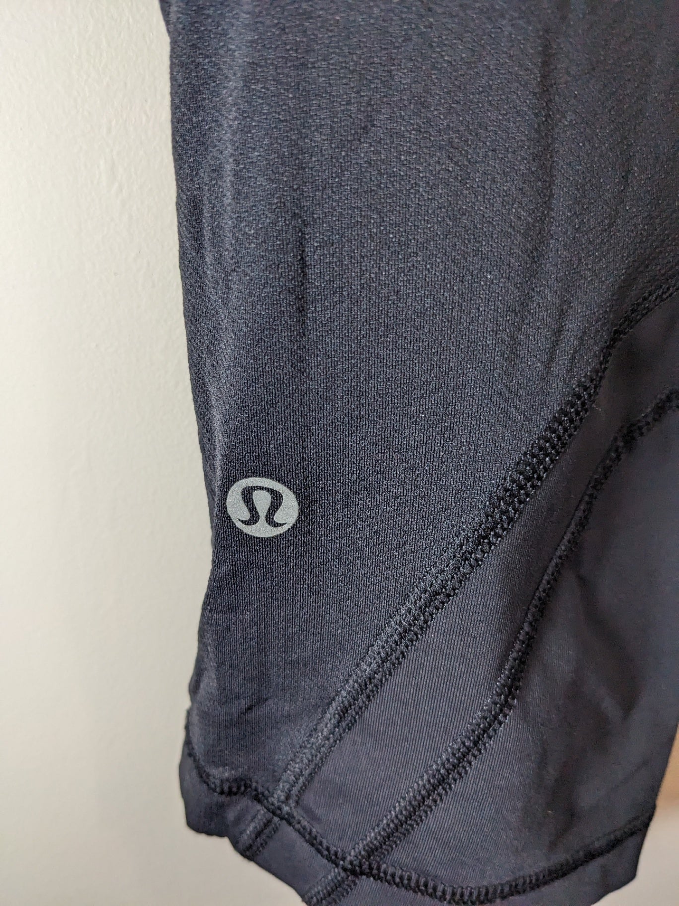 Lululemon RIDE Crop - Sz 8