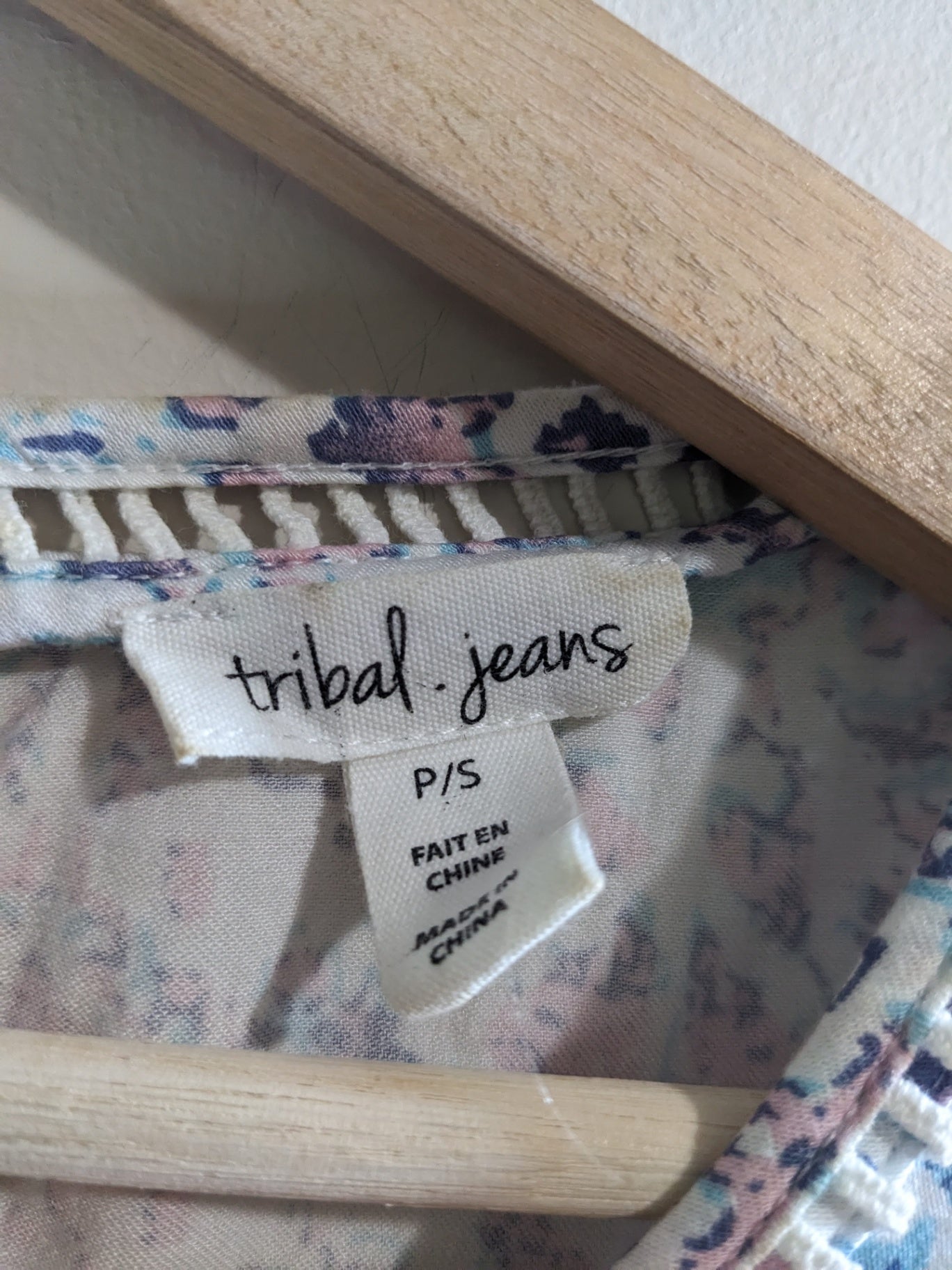 Tribal Jeans T-Shirt - Small