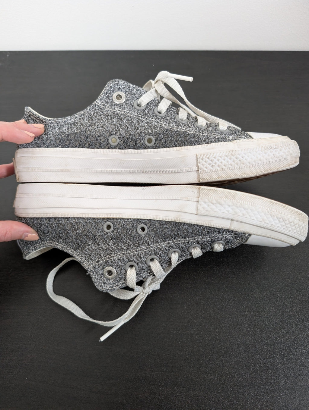 Converse Chuck Taylor's - SZ 8