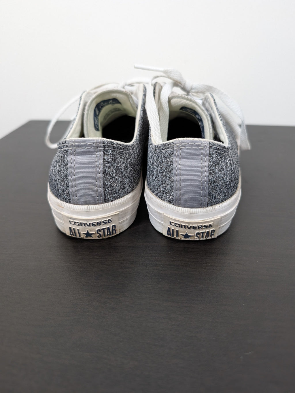 Converse Chuck Taylor's - SZ 8