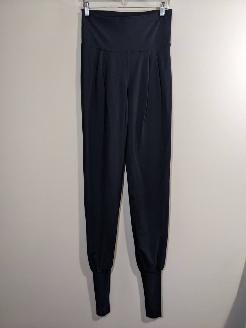 Lululemon Black Harlem Pants - Sz 6