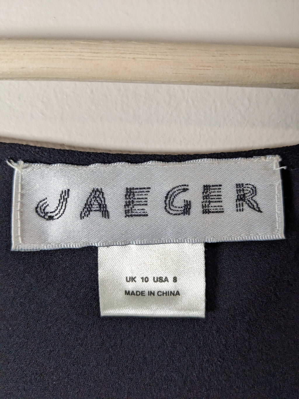 Jaeger Sleeveless Blouse - Sz 8