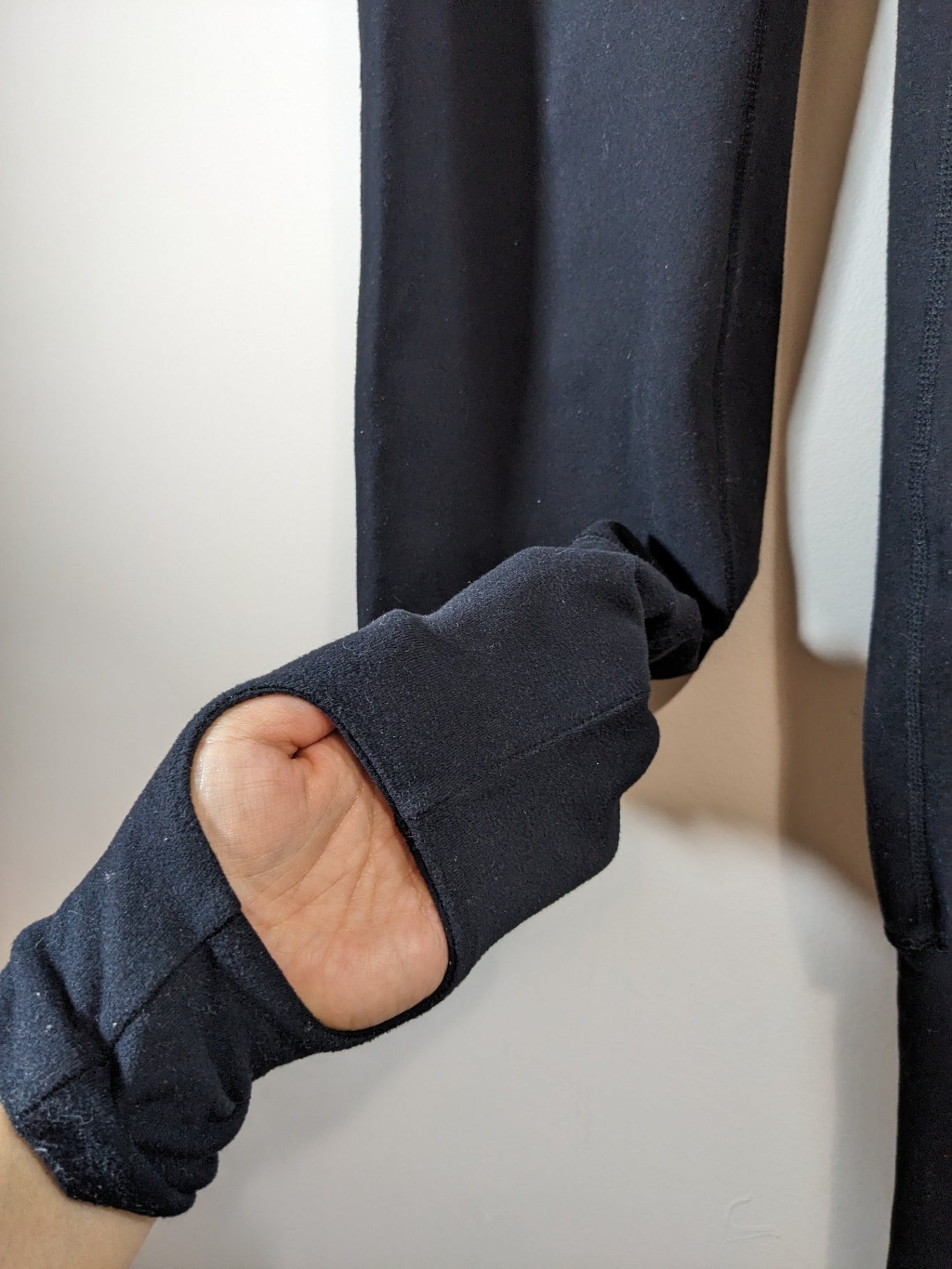 Lululemon Black Harlem Pants - Sz 6