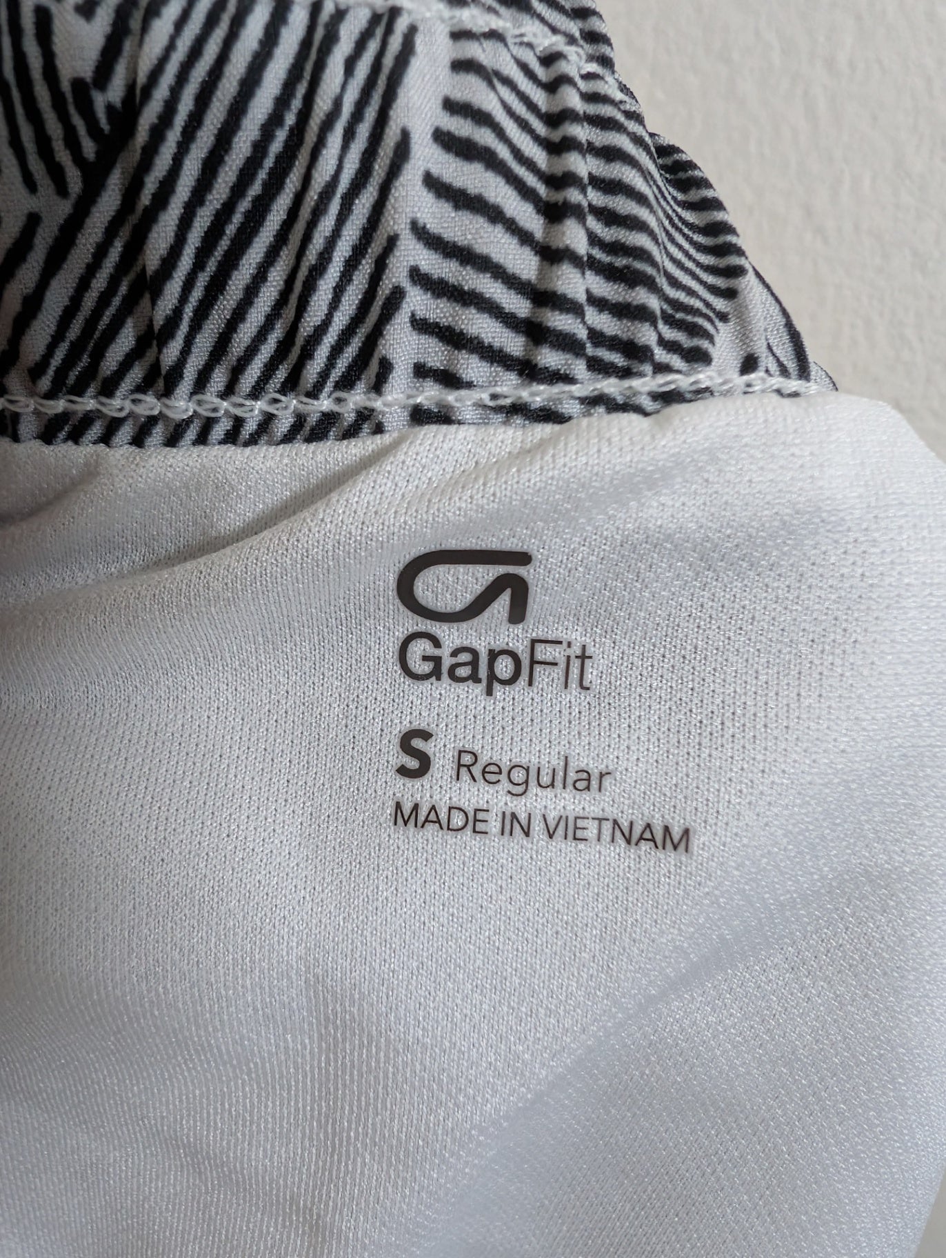 Gap leaf shorts - Small