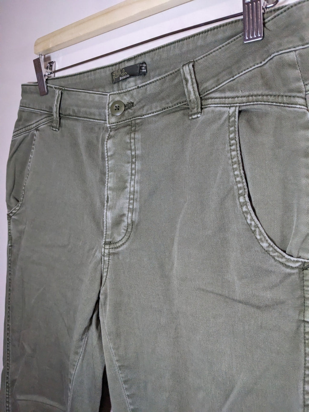 PrAna button fly pants - SZ 8 