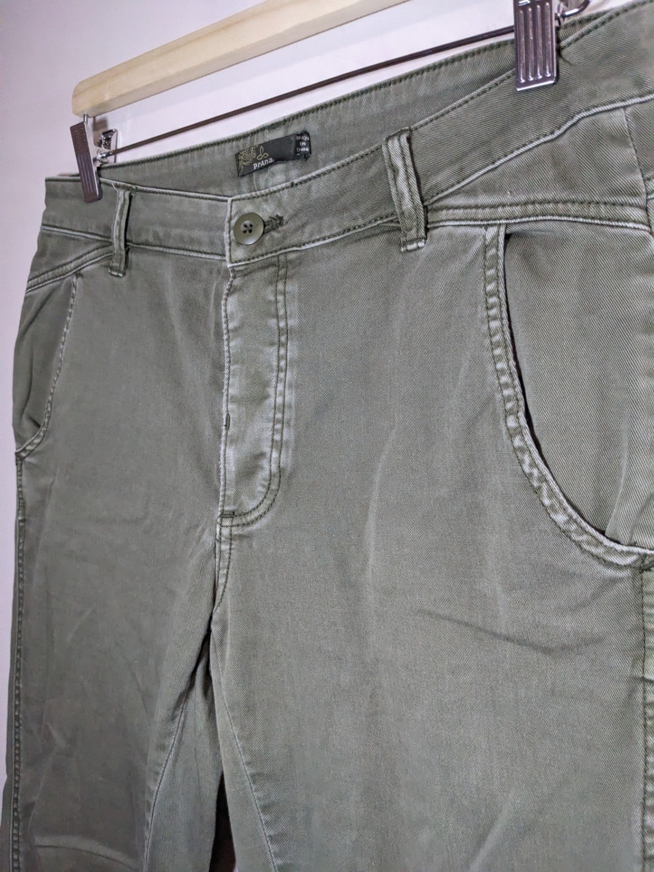 PrAna button fly pants - SZ 8 