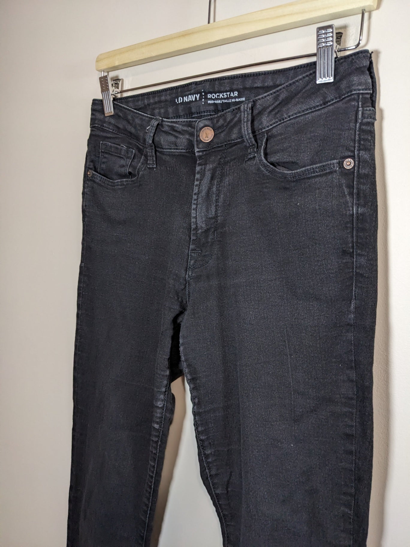Old Navy Rockstar Black Jeans - Sz 8