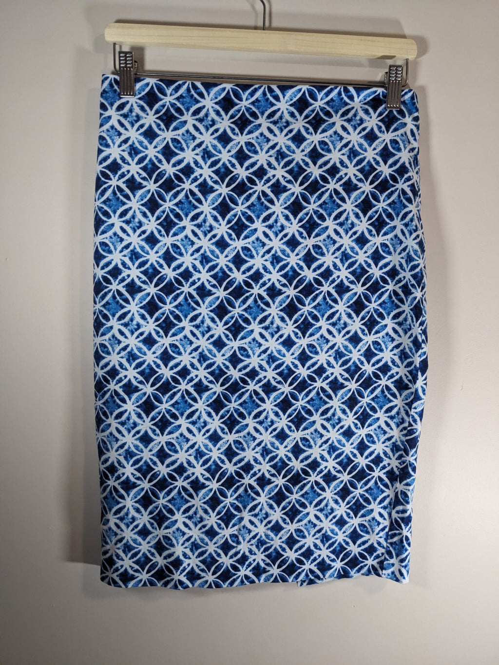 RW&Co. Blue Pencil Skirt - Sz 8