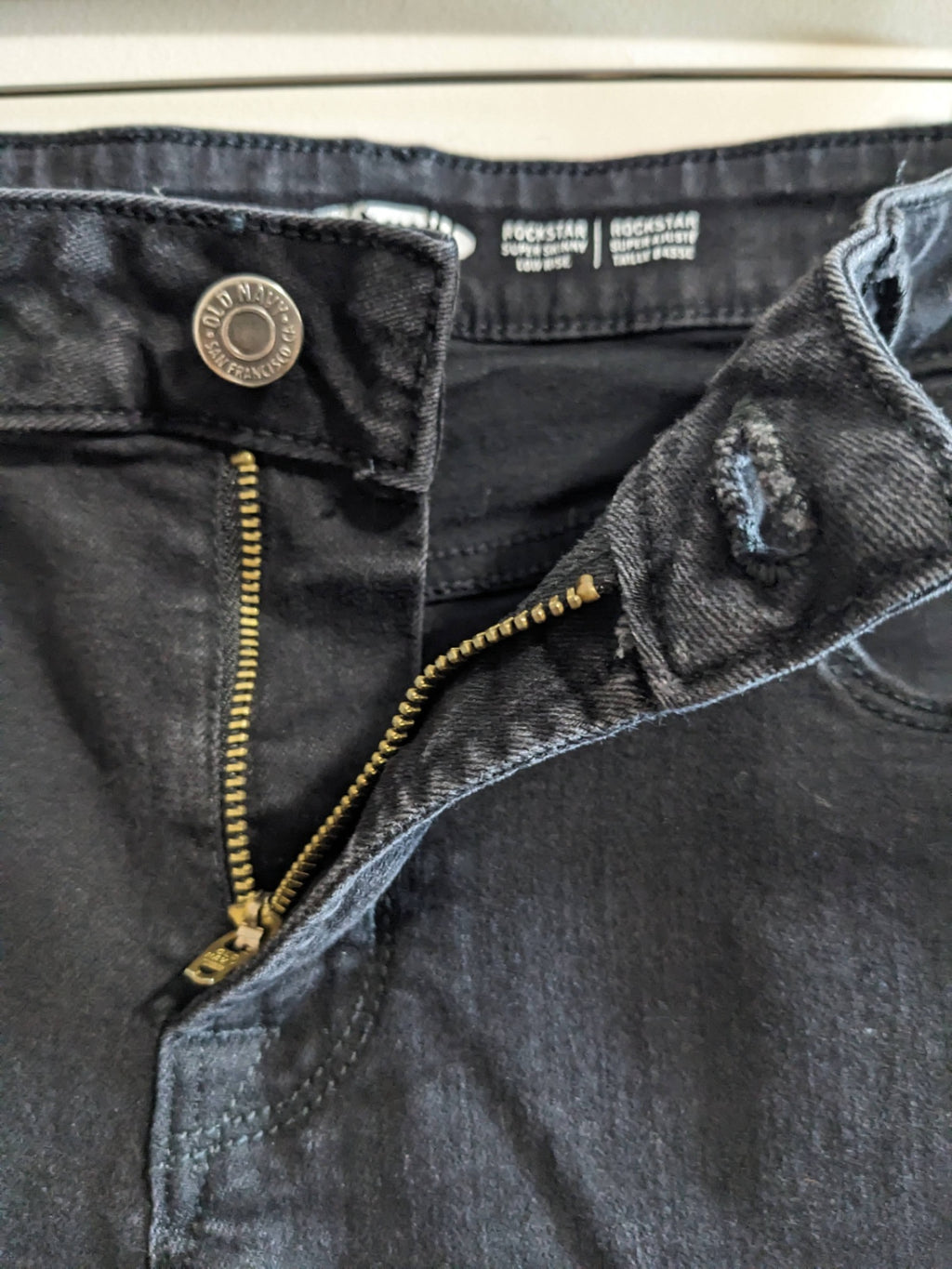 Old Navy Rockstar Black Jeans Sz 6