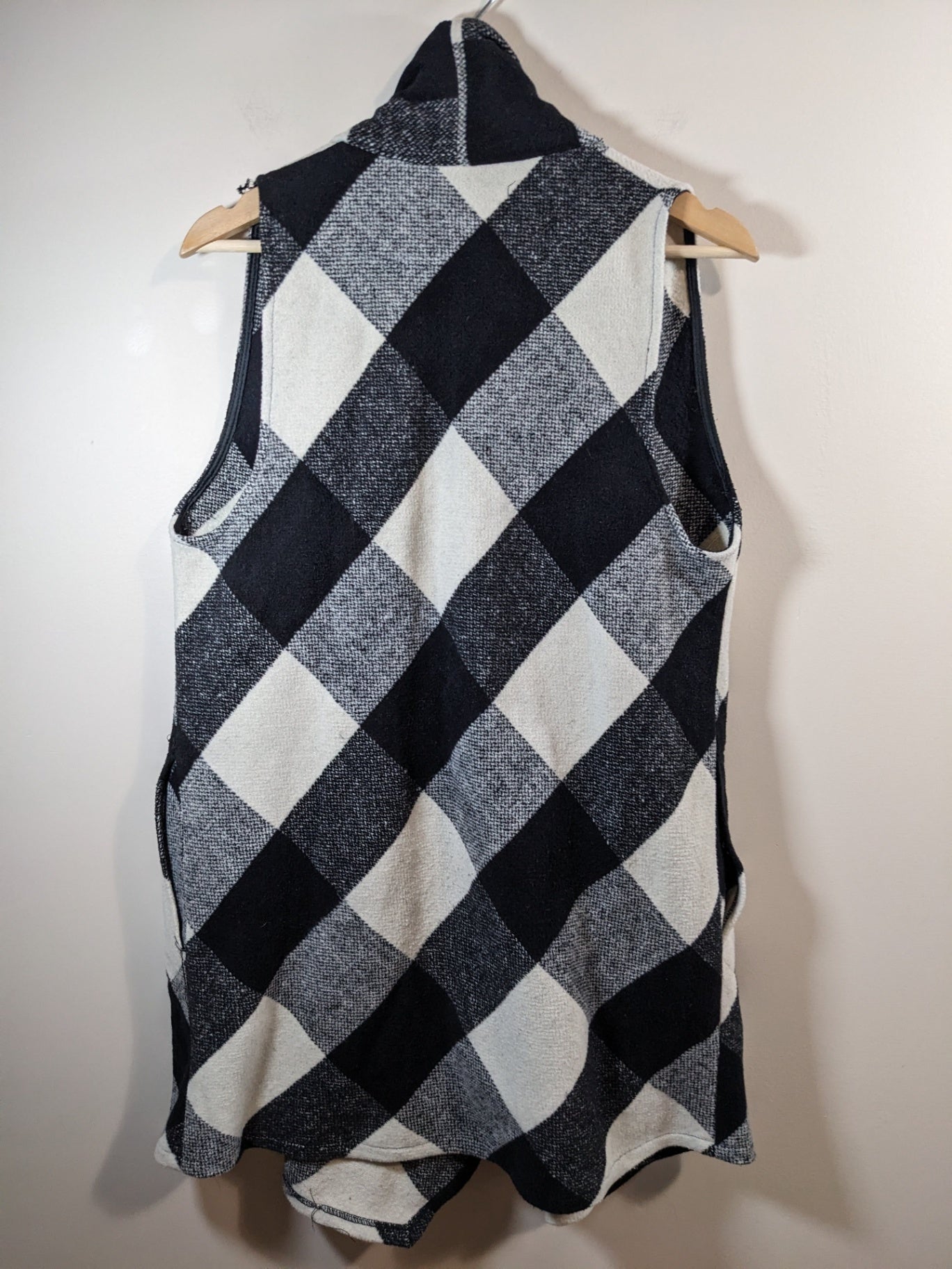 Taile Checked Open Vest - Small