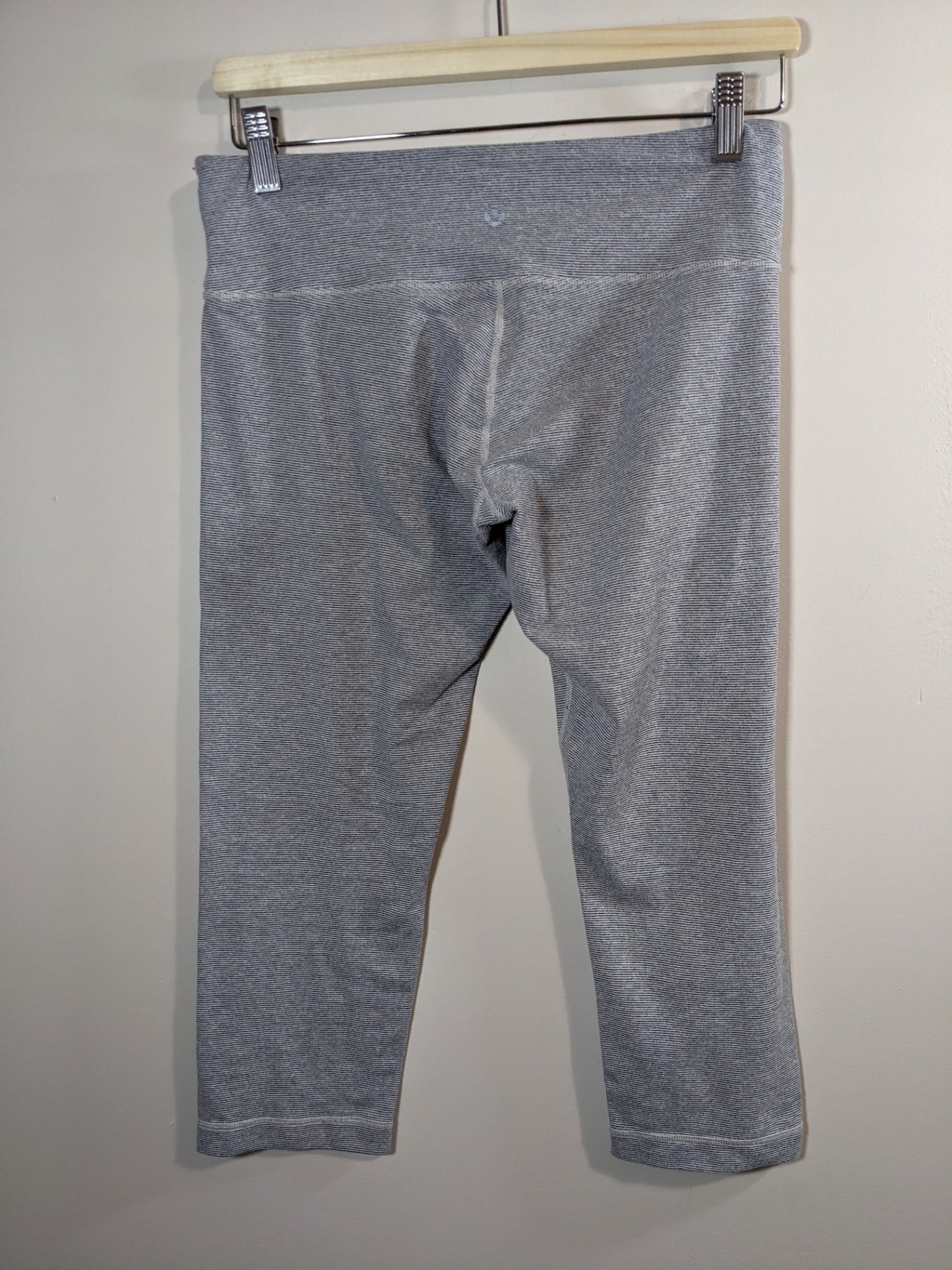 Lululemon Wunder Under Crop Sz 8