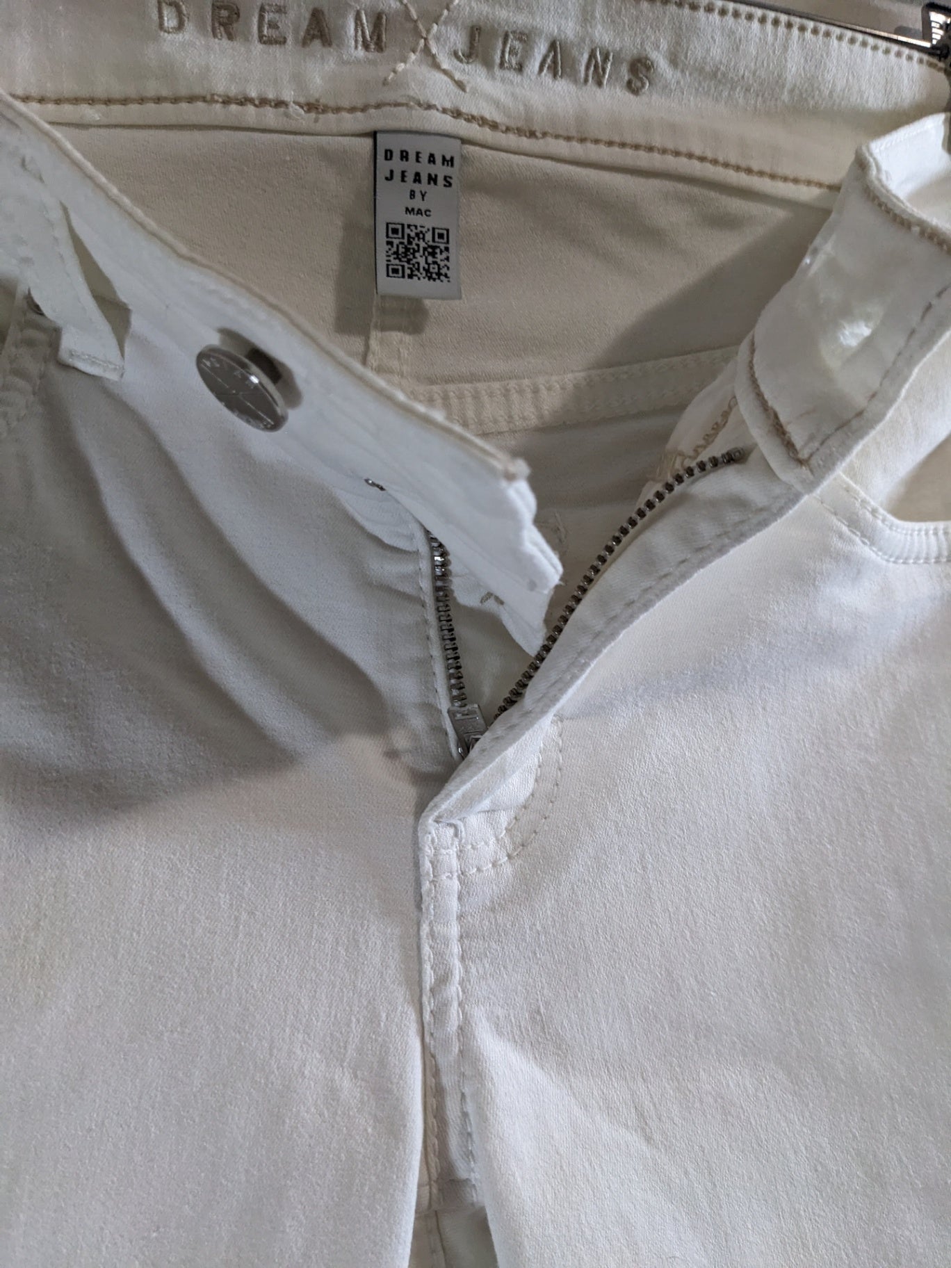 Dream Jeans Women's Capri - Sz 32