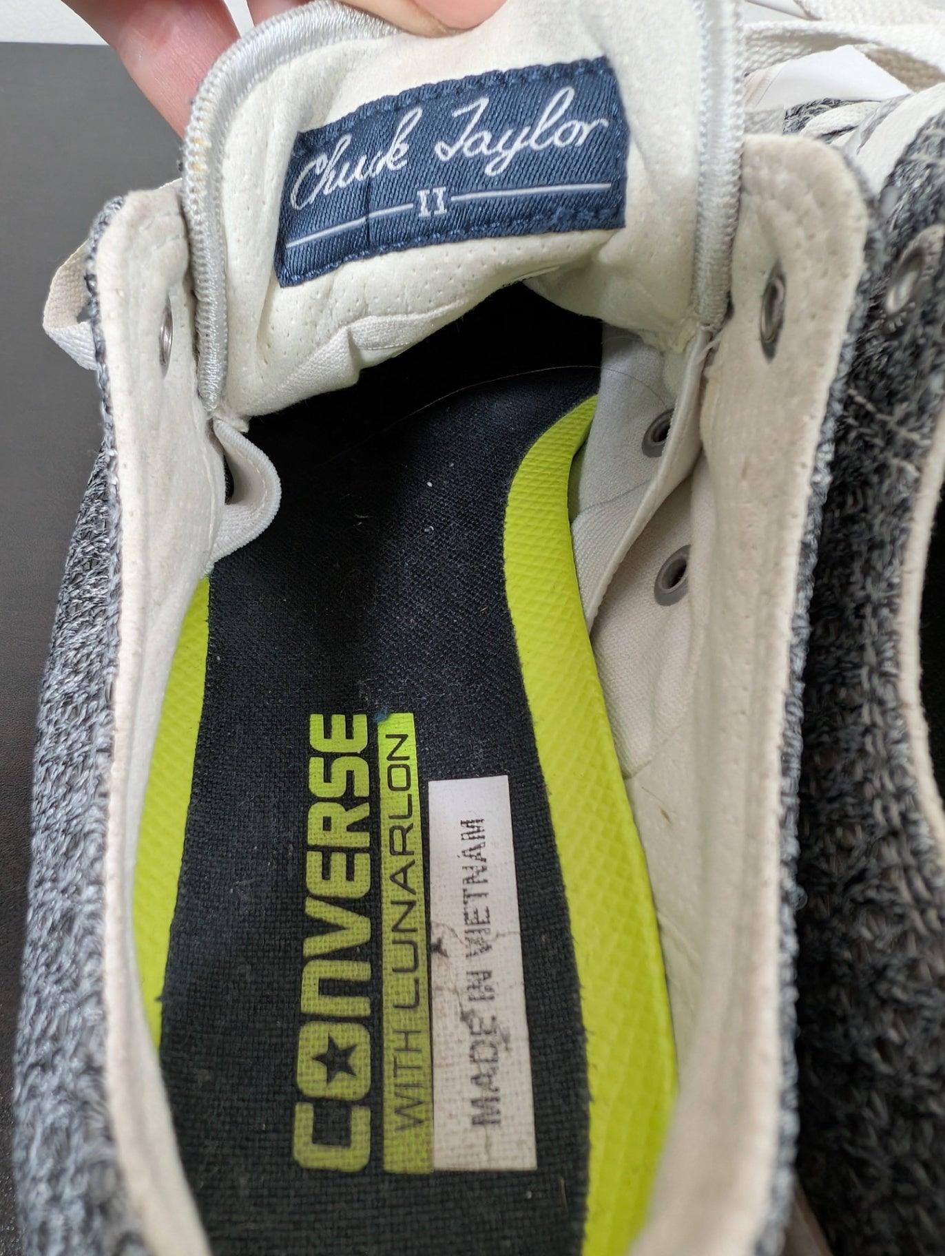 Converse Chuck Taylor's - SZ 8