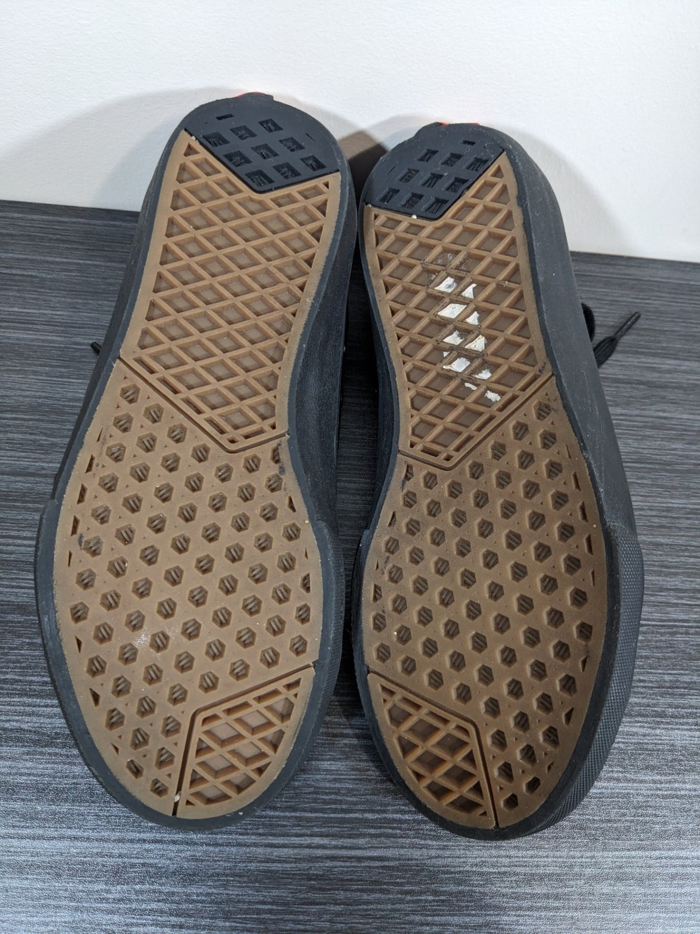 Vans Lace Up Black Shoes Sz 6.5