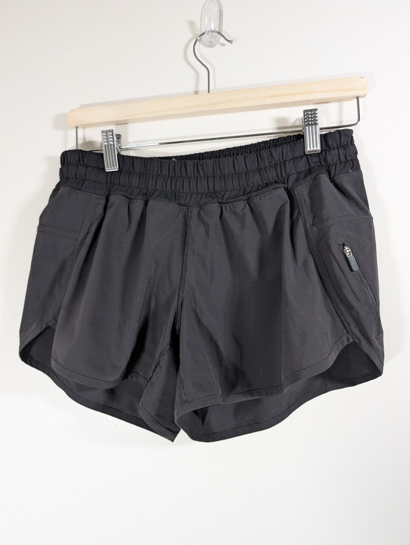 Lululemon black shorts - 6