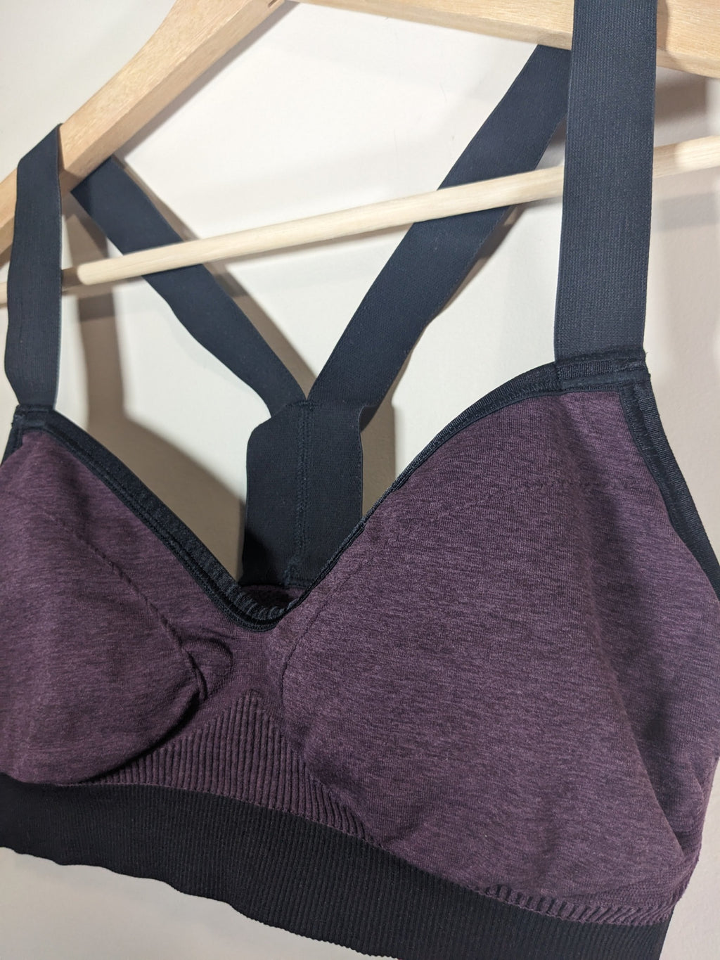 Lululemon Hold Your Om Sports Bra Sz 8