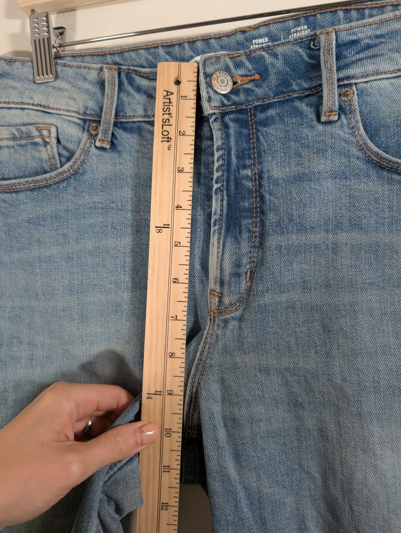 Old Navy power straight high rise jeans - SZ 10