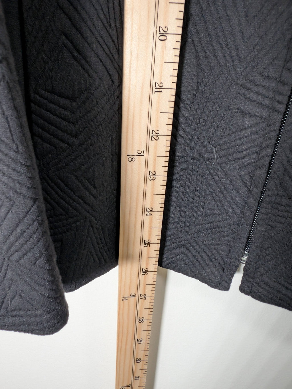 Mr. Max zip-up - Medium