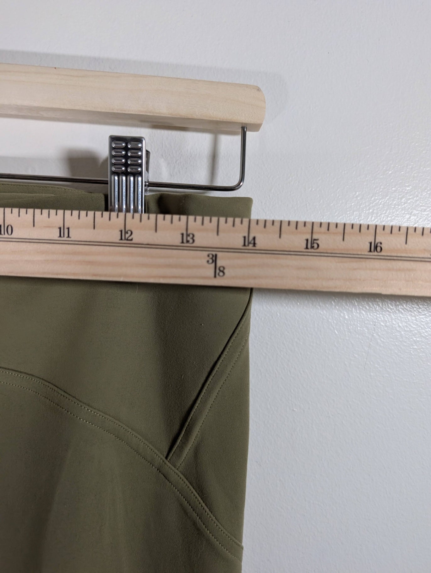Lululemon green leggings - 10