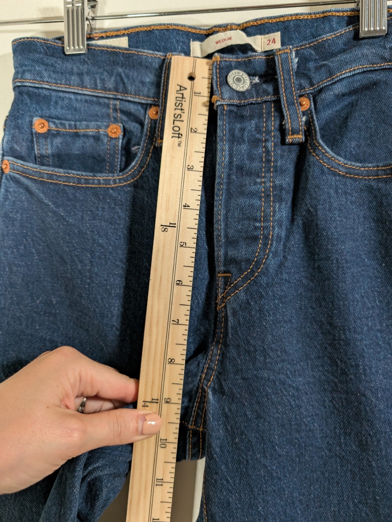 Levi's wedgie jeans - 24