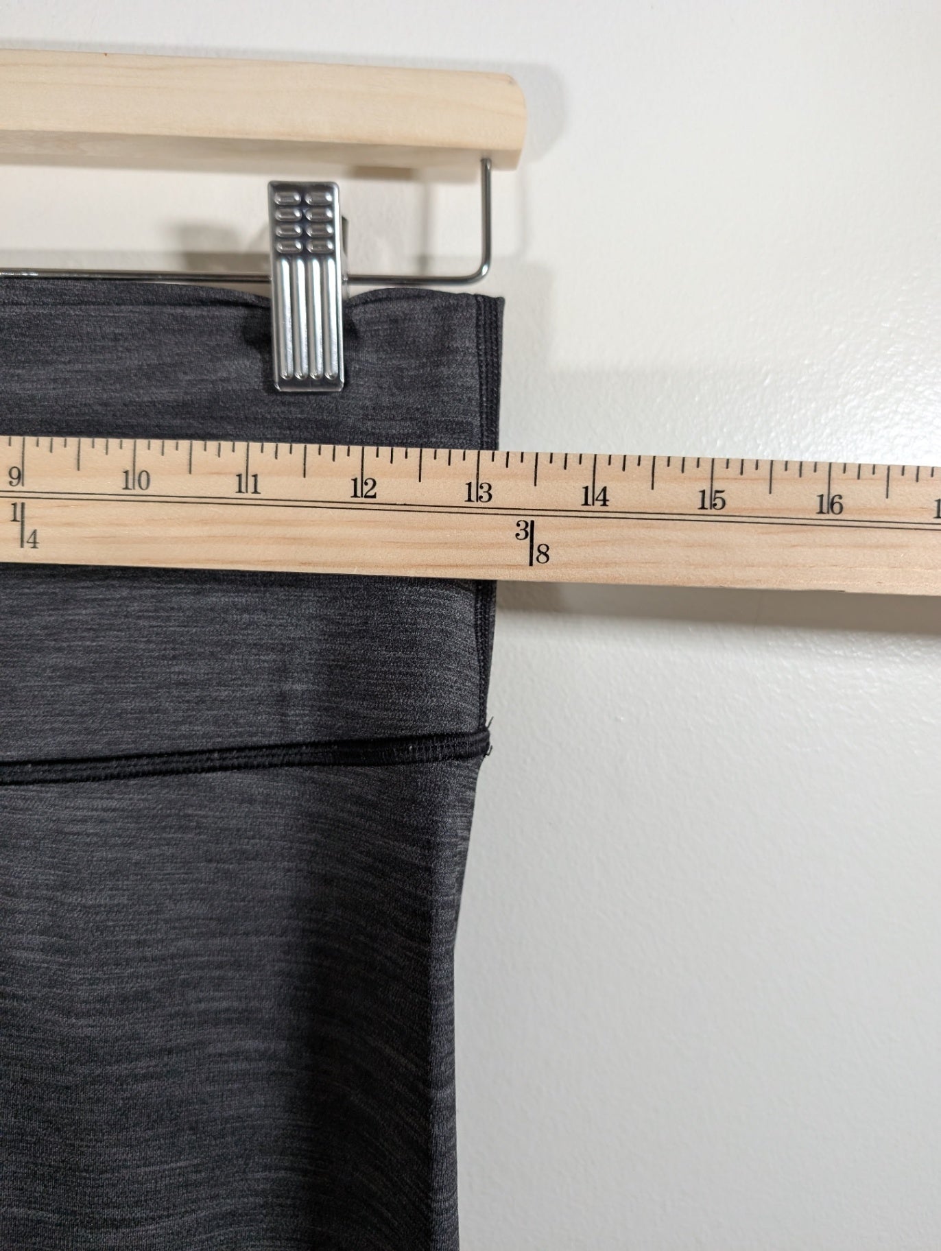 Lululemon heathered grey leggings - SZ 8
